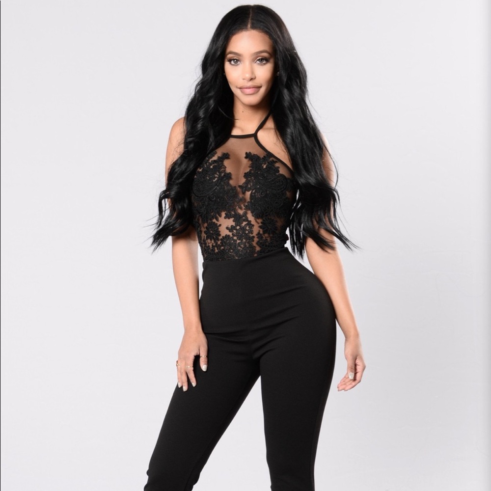 Brand new Fashion Nova In The Moment jumpsuit
